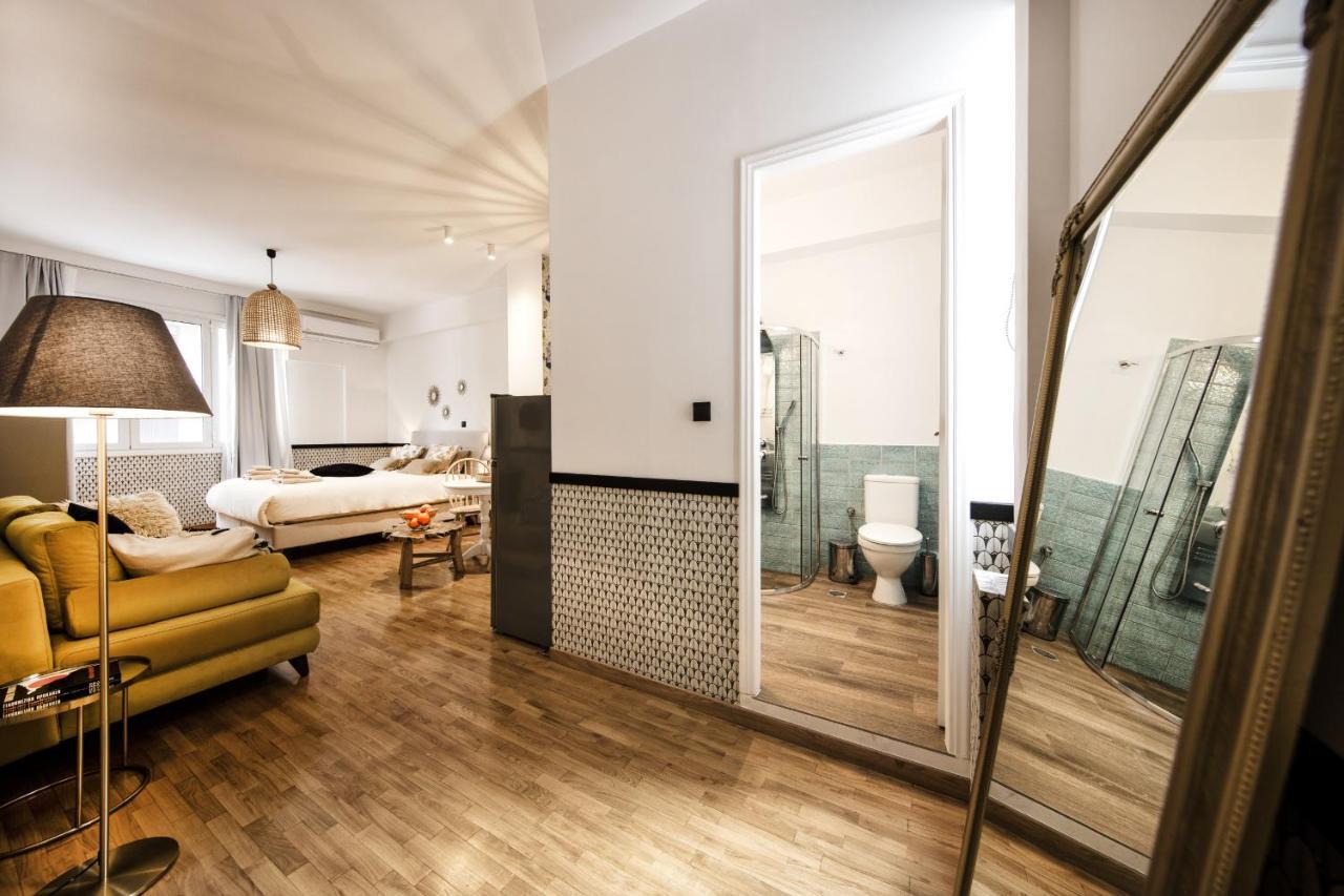 Designer Renovated In Downtown Athens